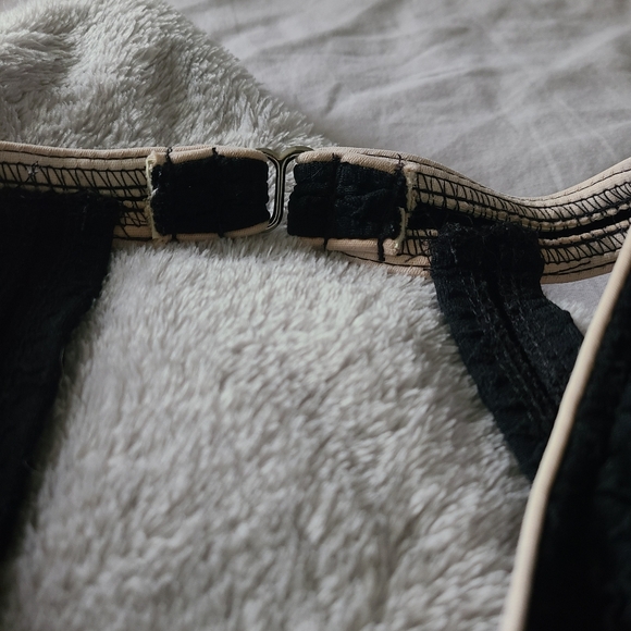 Anne Klein Black Textured And Tan One Piece  Bathing Suit - Picture 9 of 16